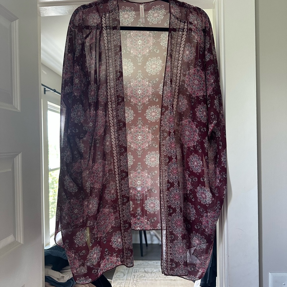 Xhilaration mauve and pink Floral Sheer Kimono Cardigan Top- M/L